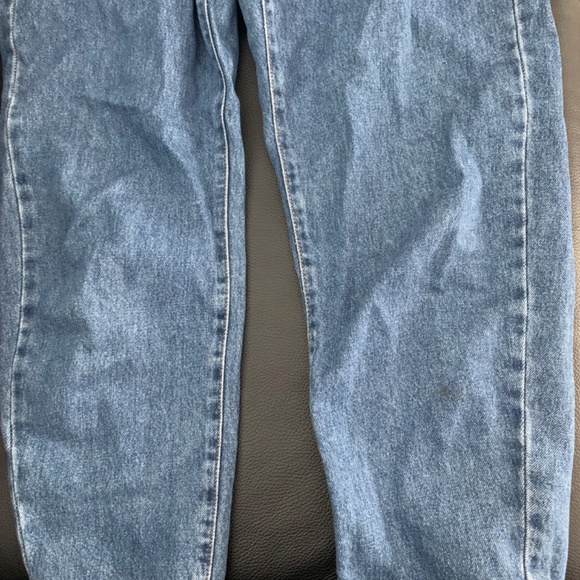 Zara | Paperbag Jeans - Picture 4 of 7